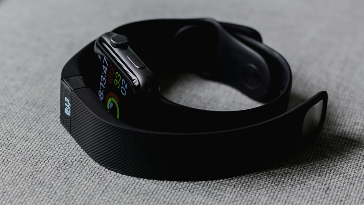 Non-Exercise Activity Thermogenesis (NEAT): The 500-Calorie Daily Lever for Fat Loss